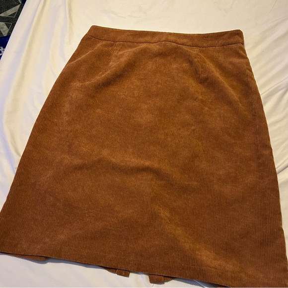 SHEIN Corduroy Skirt in Brown - Picture 7 of 7